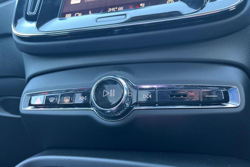 Used Volvo XC40 2025 for sale - 76647116: Photo 36