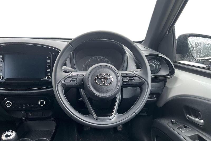 Used Toyota Aygo X 2023 for sale - 77036888: Photo 11