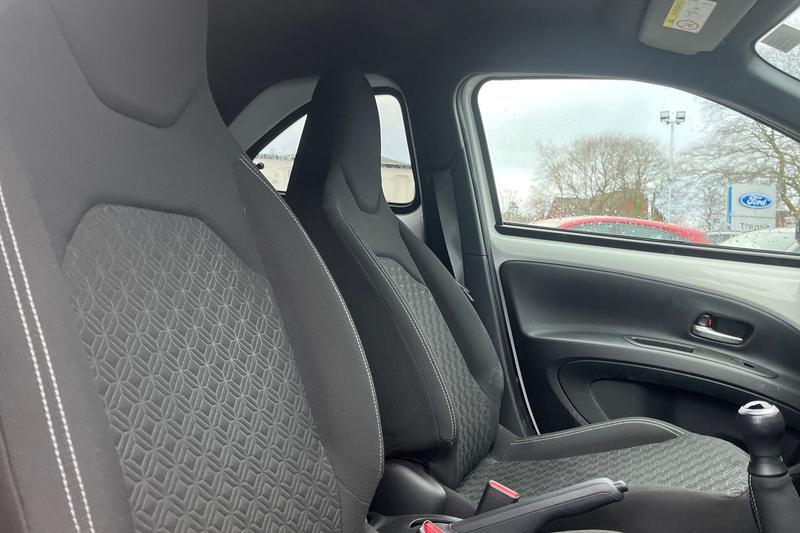 Used Toyota Aygo X 2023 for sale - 77036888: Photo 17