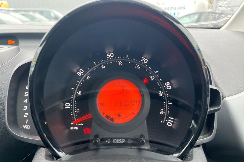 Used Toyota AYGO 2019 for sale - 77138176: Photo 13