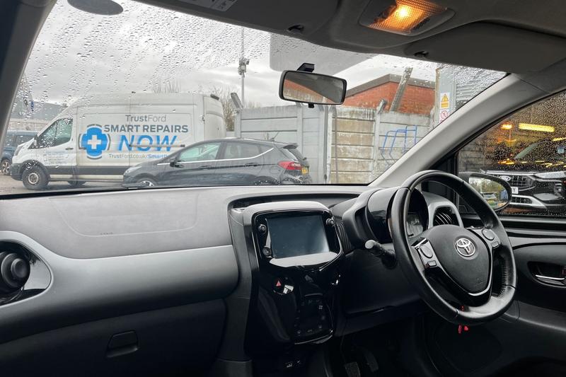 Used Toyota AYGO 2019 for sale - 77138176: Photo 18