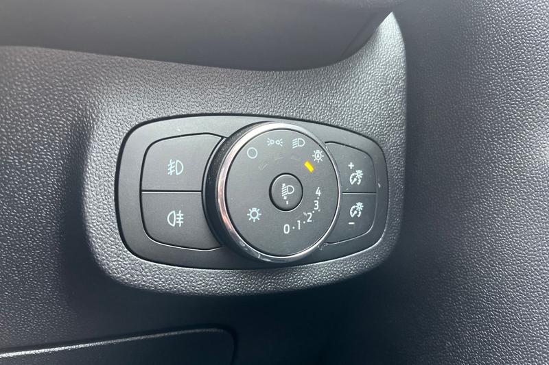 Used Ford Fiesta 2023 for sale - 78206263: Photo 30