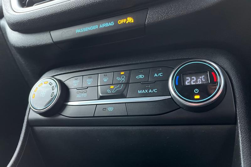 Used Ford Fiesta 2018 for sale - 76971923: Photo 22