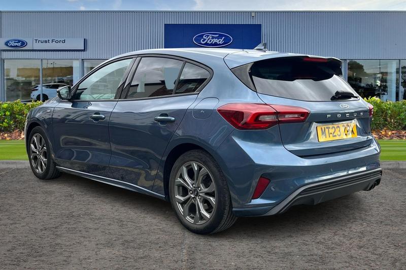 Used Ford Focus 2023 for sale - 78001298: Photo 2