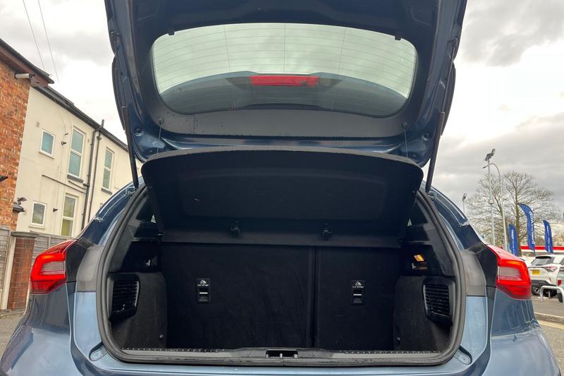 Used Ford Focus 2023 for sale - 78001298: Photo 21