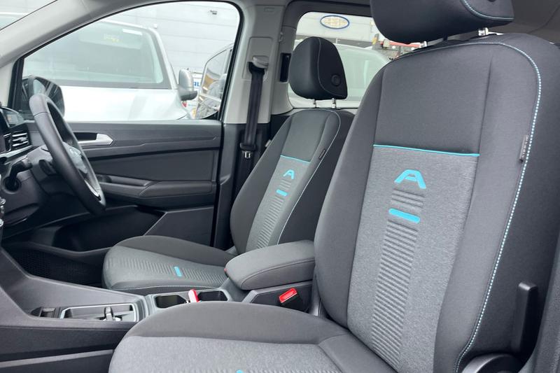 Used Ford Grand Tourneo Connect 2025 for sale - 77855054: Photo 19