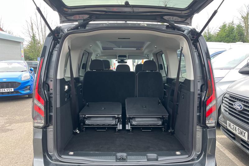 Used Ford Grand Tourneo Connect 2025 for sale - 77855054: Photo 21