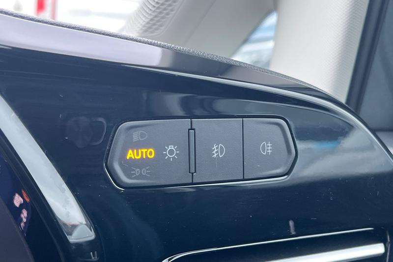 Used Ford Grand Tourneo Connect 2025 for sale - 77855054: Photo 32