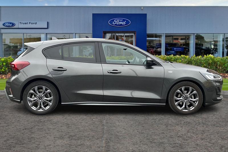 Used Ford Focus 2024 for sale - 78001266: Photo 3