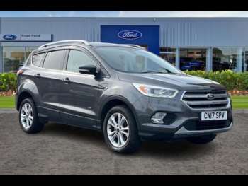 2017 - KUGA TITANIUM | Partial Leather Seats | Cruise Control | Apple Car Play Aut 5-Door
