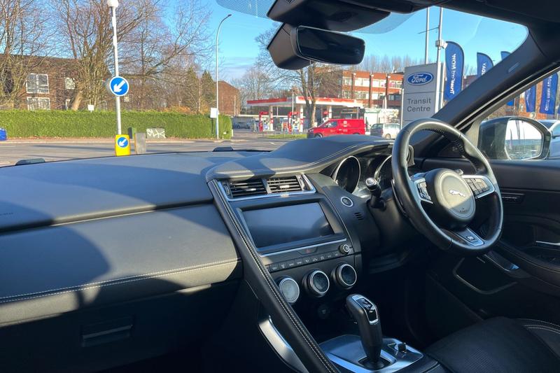 Used Jaguar E-Pace 2019 for sale - 76819263: Photo 18
