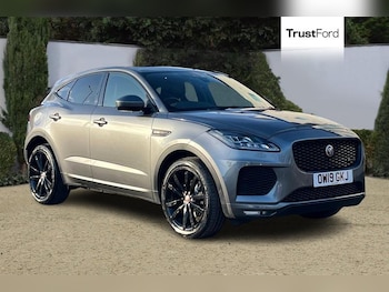 Used Jaguar E-Pace 2019 for sale - 76819263: Photo