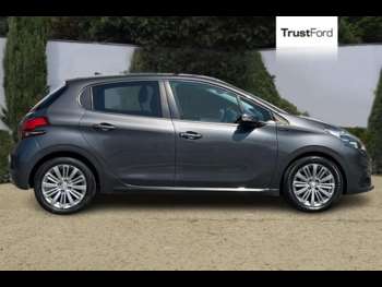 Used Peugeot 208 2019 for sale - 75011707: Photo