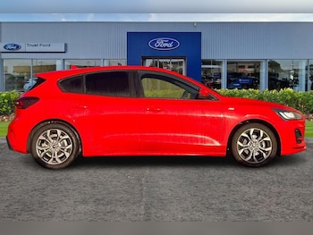 Used Ford Focus 2023 for sale - 77225784: Photo