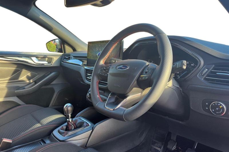 Used Ford Focus 2023 for sale - 77225784: Photo 9