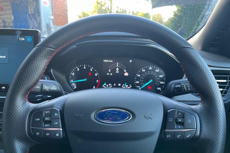 Used Ford Focus 2024 for sale - 76722866: Photo 12