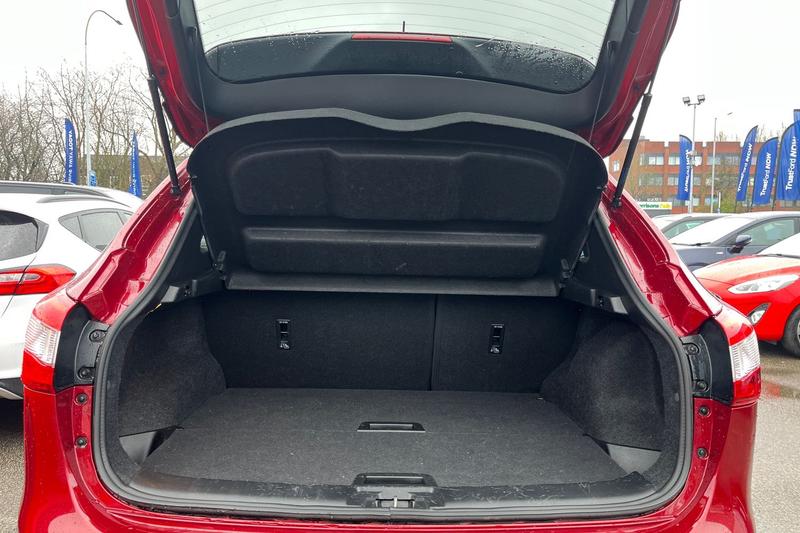 Used Nissan Qashqai 2016 for sale - 77529107: Photo 21