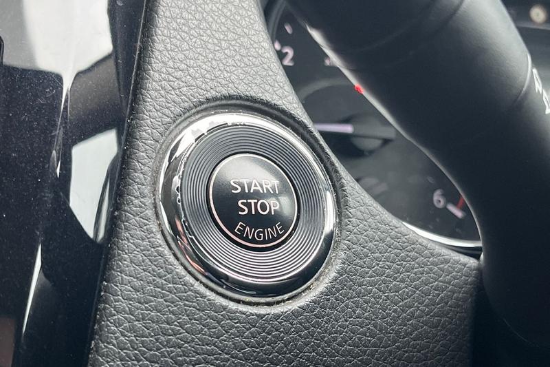 Used Nissan Qashqai 2016 for sale - 77529107: Photo 38