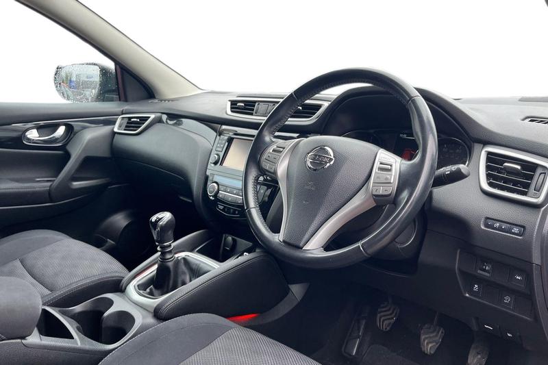 Used Nissan Qashqai 2016 for sale - 77529107: Photo 9