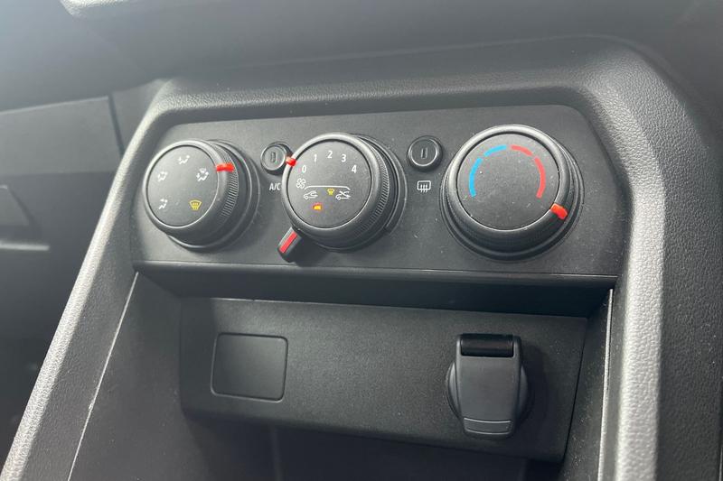 Used Dacia Sandero 2023 for sale - 77607652: Photo 22