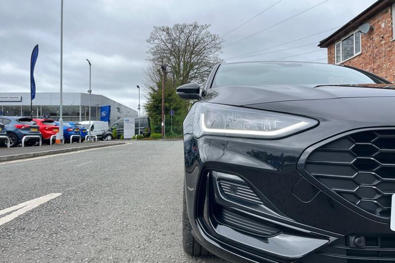 Used Ford Focus 2023 for sale - 77376004: Photo 26