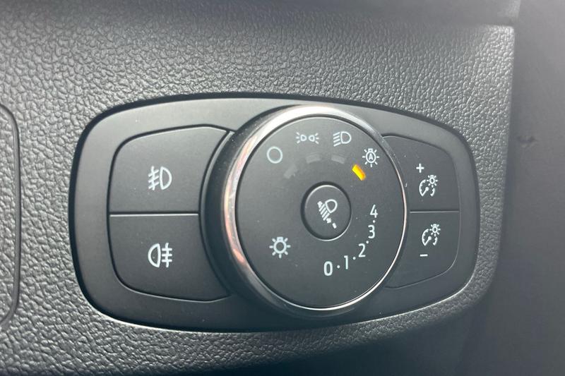 Used Ford Focus 2023 for sale - 77376004: Photo 29