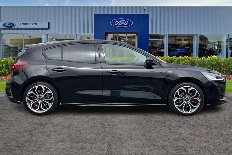 Used Ford Focus 2023 for sale - 77376004: Photo 3