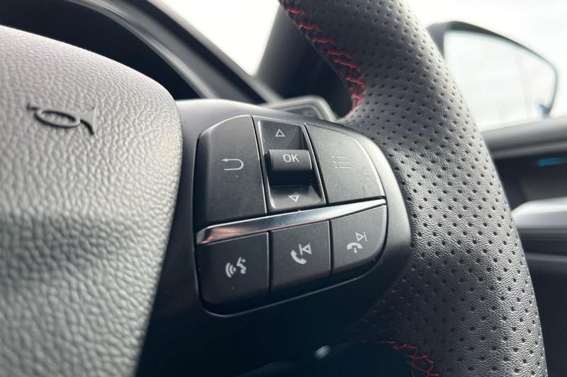 Used Ford Focus 2023 for sale - 77376004: Photo 39