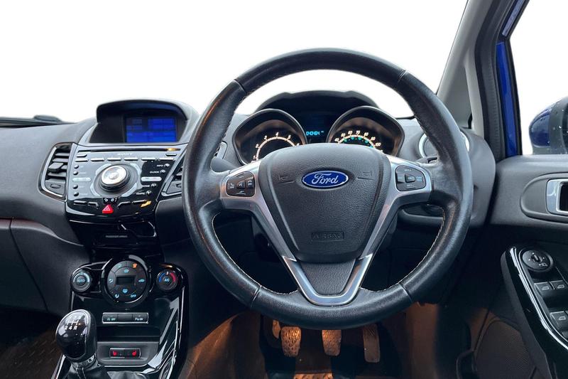Used Ford Fiesta 2016 for sale - 76977351: Photo 11