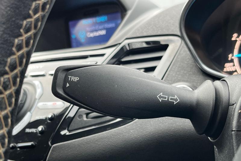 Used Ford Fiesta 2016 for sale - 76977351: Photo 14