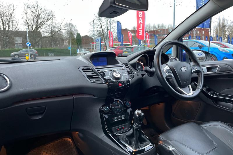 Used Ford Fiesta 2016 for sale - 76977351: Photo 18