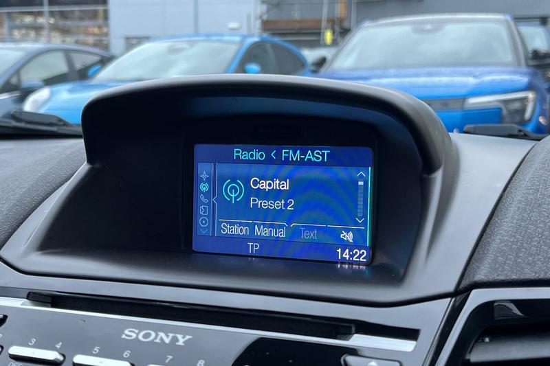 Used Ford Fiesta 2016 for sale - 76977351: Photo 30