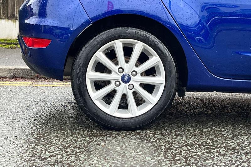 Used Ford Fiesta 2016 for sale - 76977351: Photo 8