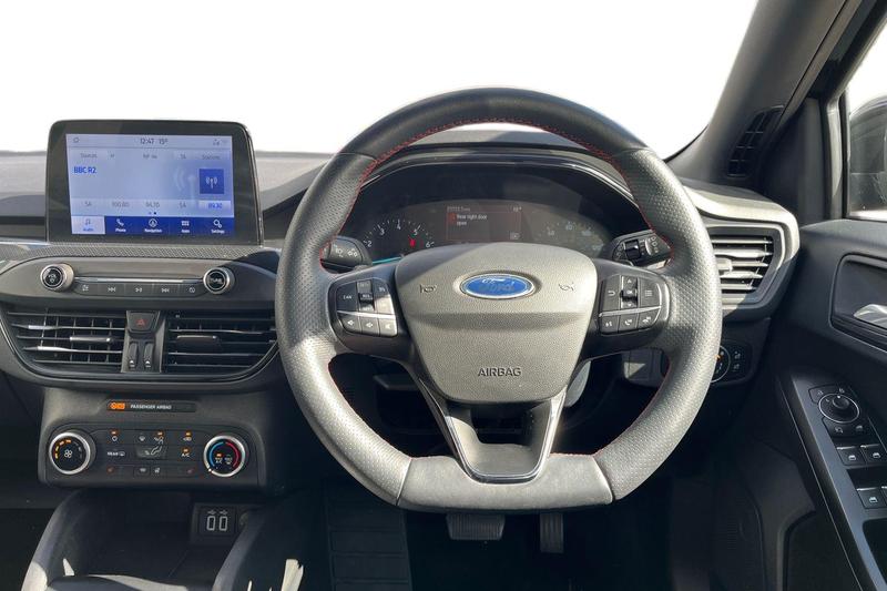 Used Ford Focus 2021 for sale - 76079801: Photo 11