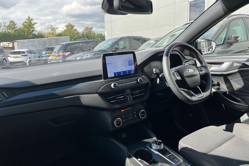 Used Ford Focus 2021 for sale - 76079801: Photo 18