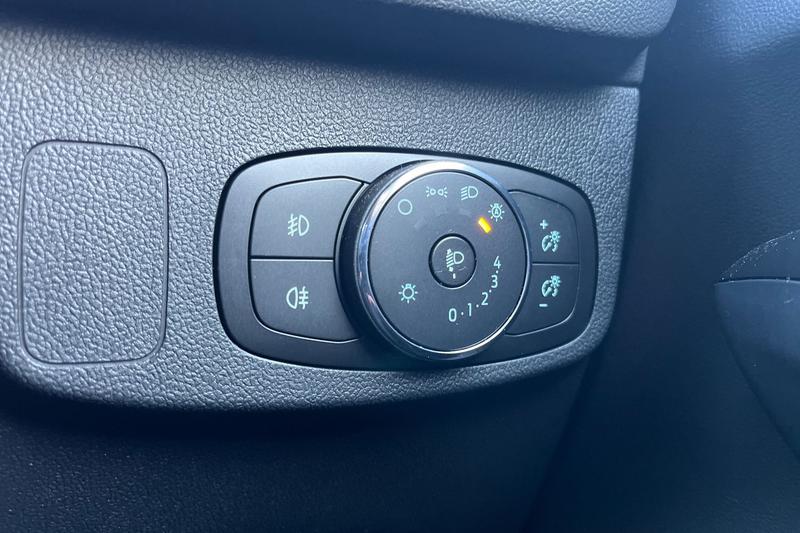 Used Ford Focus 2023 for sale - 77025864: Photo 30