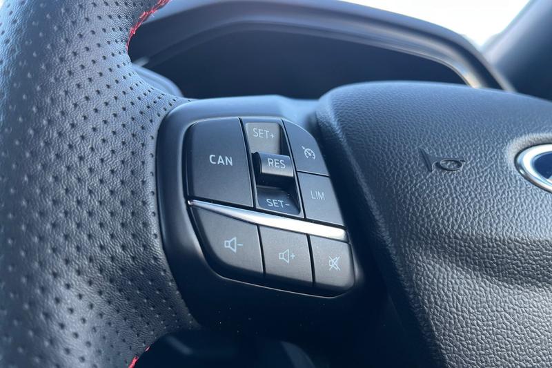 Used Ford Focus 2023 for sale - 77025864: Photo 39