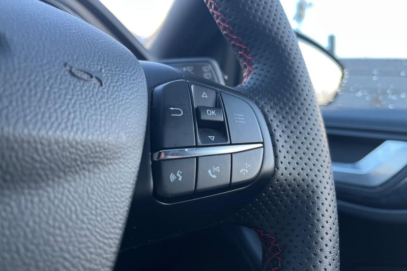 Used Ford Focus 2023 for sale - 77025864: Photo 40