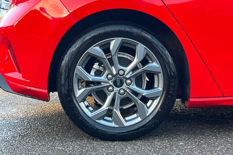 Used Ford Focus 2023 for sale - 77025864: Photo 8