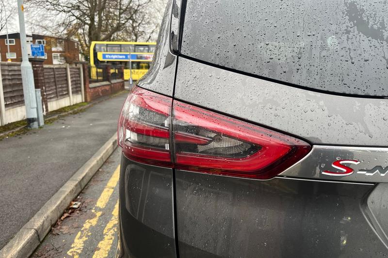 Used Ford S-Max 2016 for sale - 76568537: Photo 26