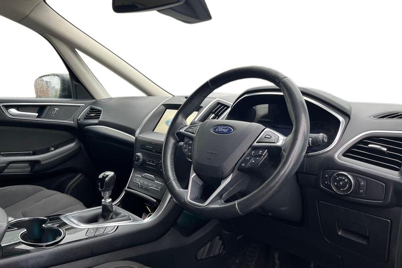 Used Ford S-Max 2016 for sale - 76568537: Photo 9