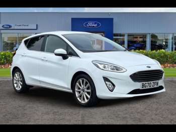 2020 - TITANIUM | Ford Sync 3 Touchscreen Navigation | Rear Parking Sensors Manual 5-Door