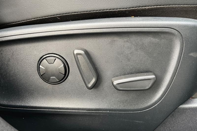 Used Ford Kuga 2024 for sale - 76452833: Photo 31