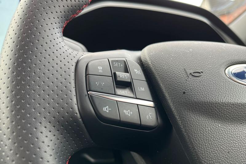 Used Ford Kuga 2024 for sale - 76452833: Photo 39