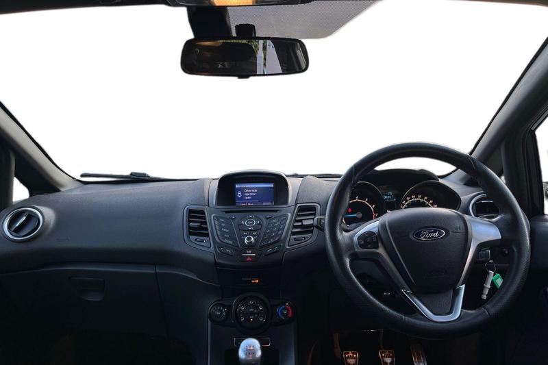 Used Ford Fiesta 2016 for sale - 76568485: Photo 10