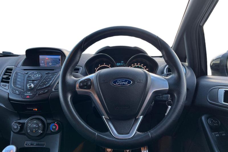 Used Ford Fiesta 2016 for sale - 76568485: Photo 11