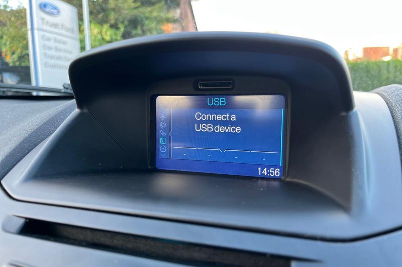 Used Ford Fiesta 2016 for sale - 76568485: Photo 32