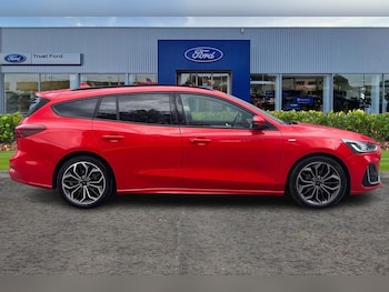 Used Ford Focus 2023 for sale - 78817853: Photo