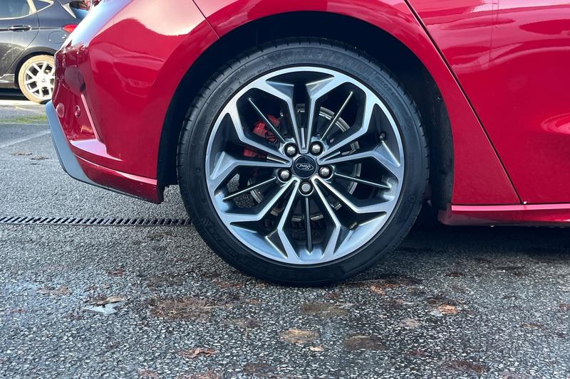 Used Ford Focus 2024 for sale - 76748098: Photo 8