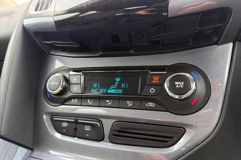 Used Ford Focus 2014 for sale - 76738849: Photo 22